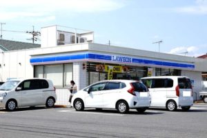 ローソン藤原西町店　440ｍ（徒歩6分）<br>営業時間：24時間営業