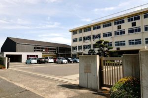 岡山市立幡多小学校 1,110ｍ（徒歩14分）<br>学校教育目標：笑顔にあふれ　ともにのびる　幡多小の子