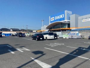 DCMダイキ西大寺店　1,240ｍ（徒歩16分）<br>営業時間：9：00～20：00<br>定休日：1月1日
