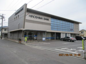 広島銀行福山南支店　約1,400ｍ～約1,610ｍ　徒歩約18分～約21分