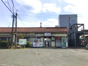 JR山陽本線「大門」駅　500～560m（徒歩7～8分）