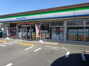 ファミリーマート周南下上店（約1,820ｍ・徒歩約23分）／24時間営業 店休日：原則無し