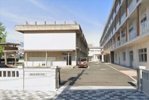 福山市立東小学校　約480ｍ　徒歩約6分