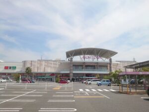 イオンタウン防府（約1,480ｍ・徒歩約19分）／ザ・ビッグ イオンタウン防府東店営業時間：9：00～21：00 店休日：原則無し