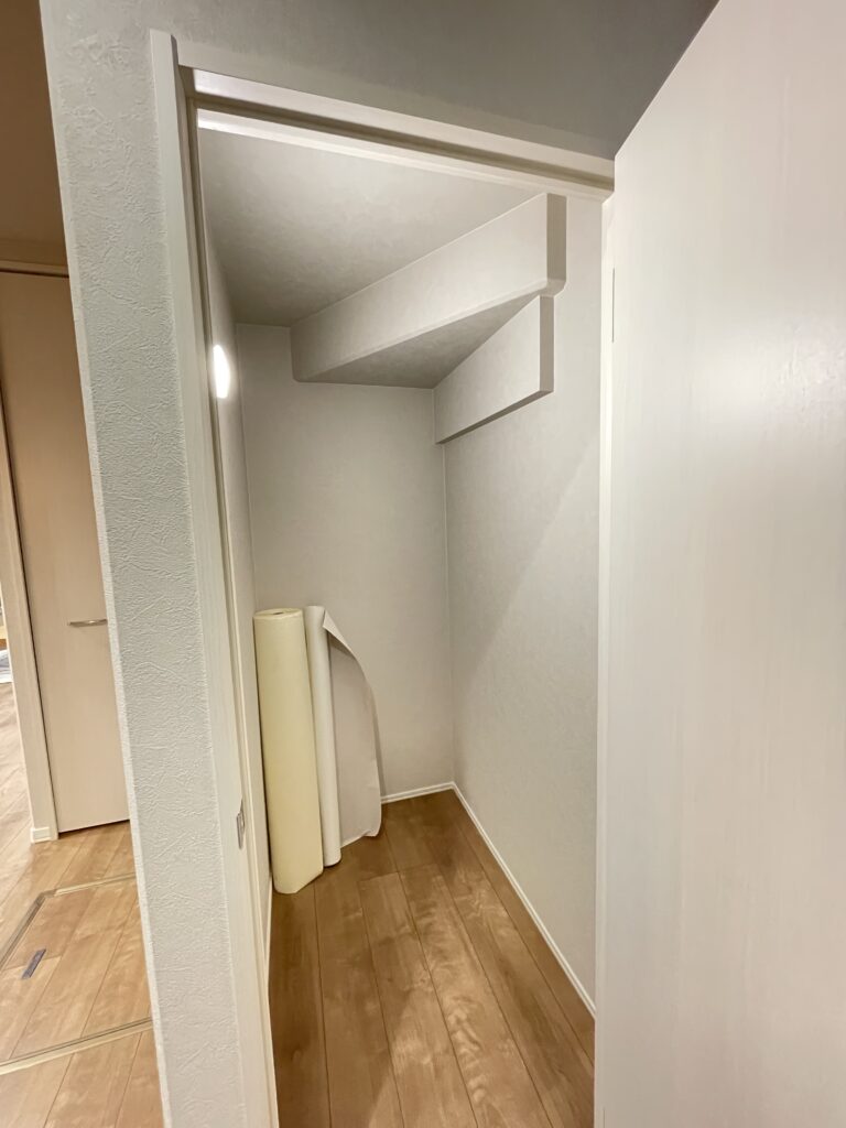 階段下収納　※写真撮影日 2023年7月1日