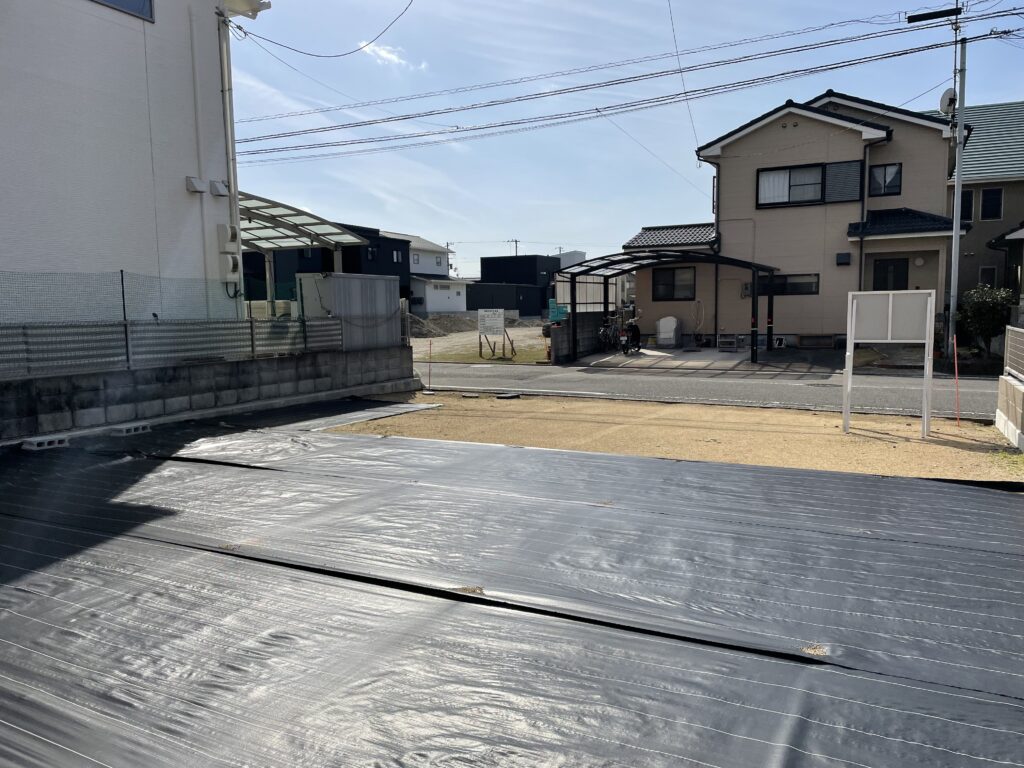 区画の奥行きもあり広がりを感じて頂く事ができる敷地形状です。