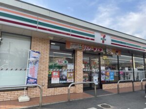 セブンイレブン山口桜畠店（約1,350ｍ・徒歩約17分）／24時間営業 店休日：原則無し