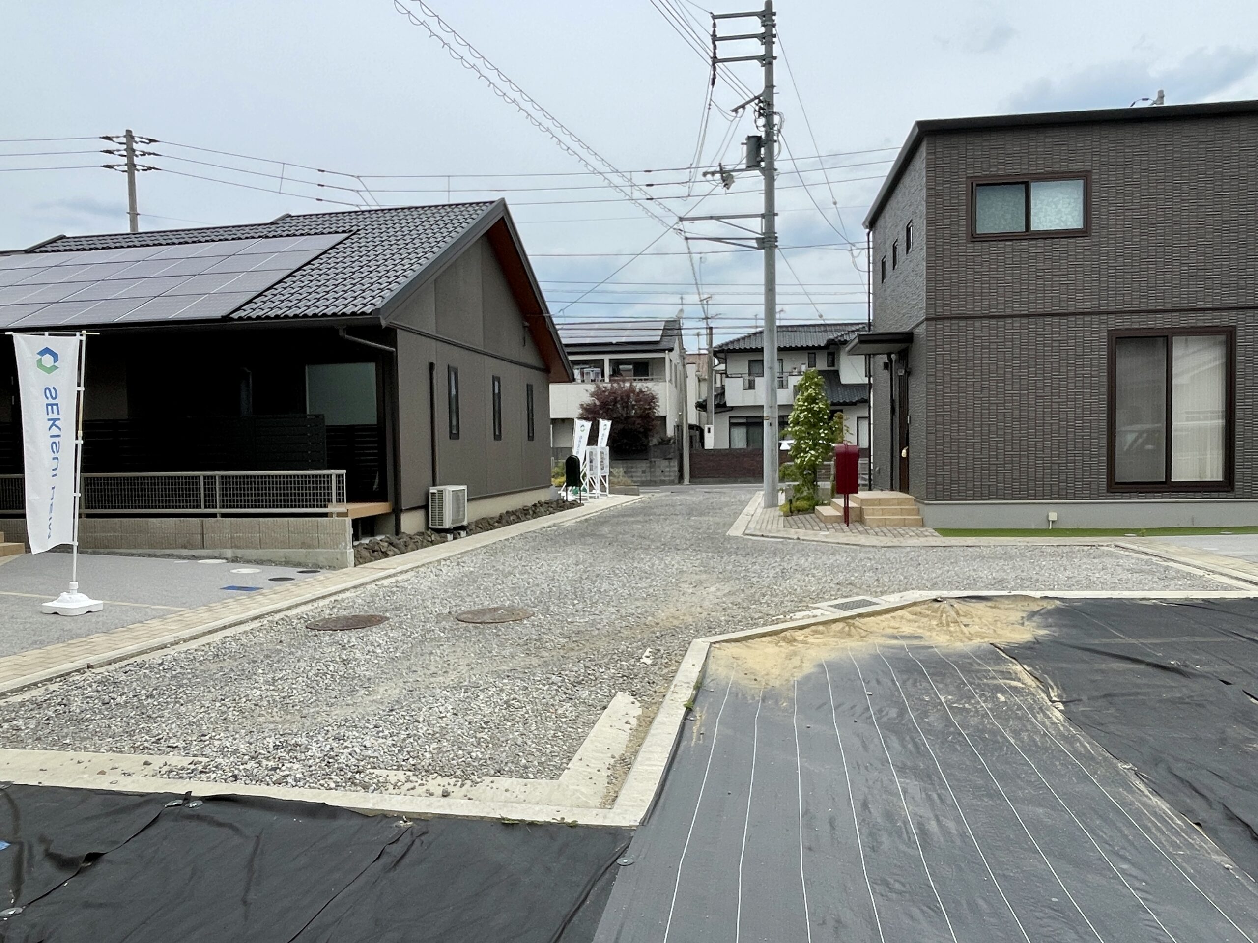分譲地内でも突き当りの区画のため人通りも気になりません