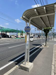 岡電バス「旭東病院前」　750ｍ～830ｍ（徒歩10分～11分）