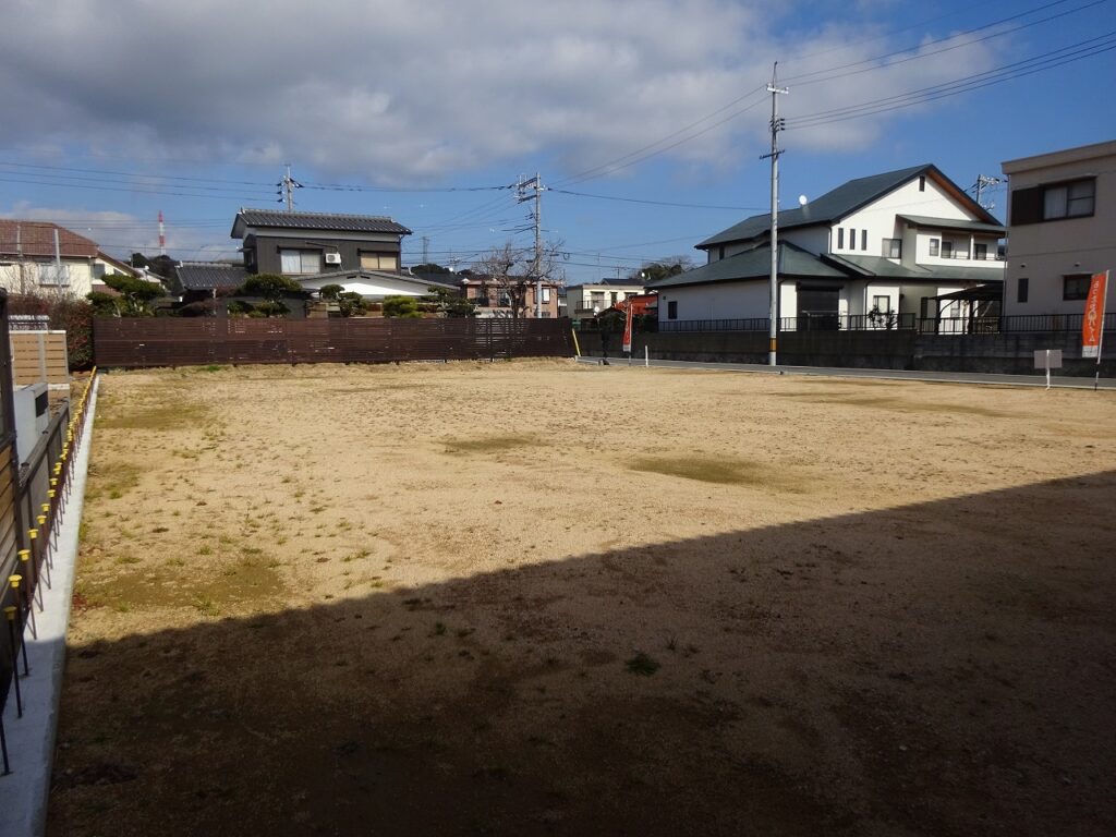 広々とした分譲地です。
