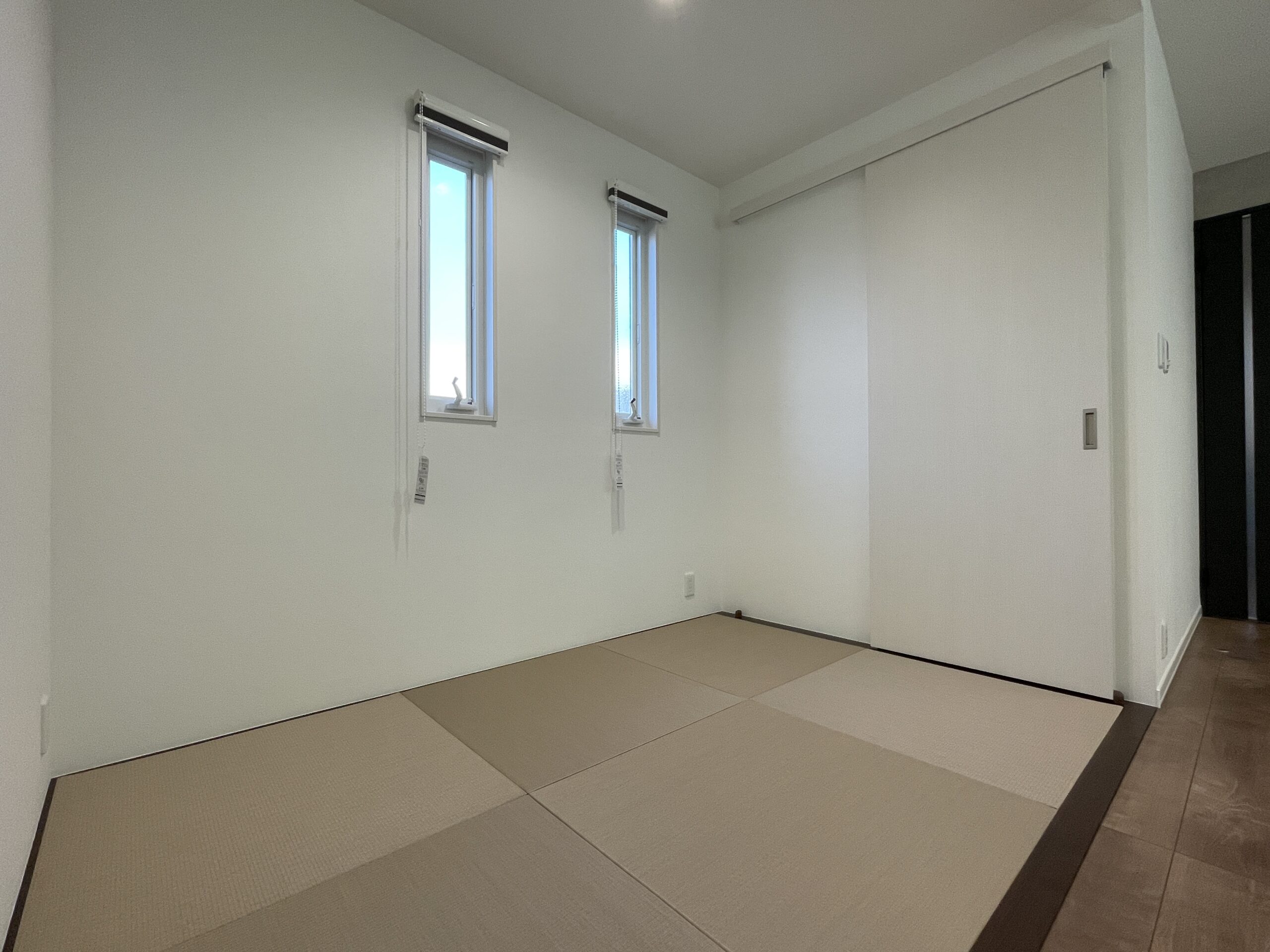 和室はW・I・C付！ごろ寝や洗濯たたみなど多目的に使えます。