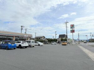 セブンイレブン　倉敷連島鶴新田店　450～460ｍ（徒歩6～7分）