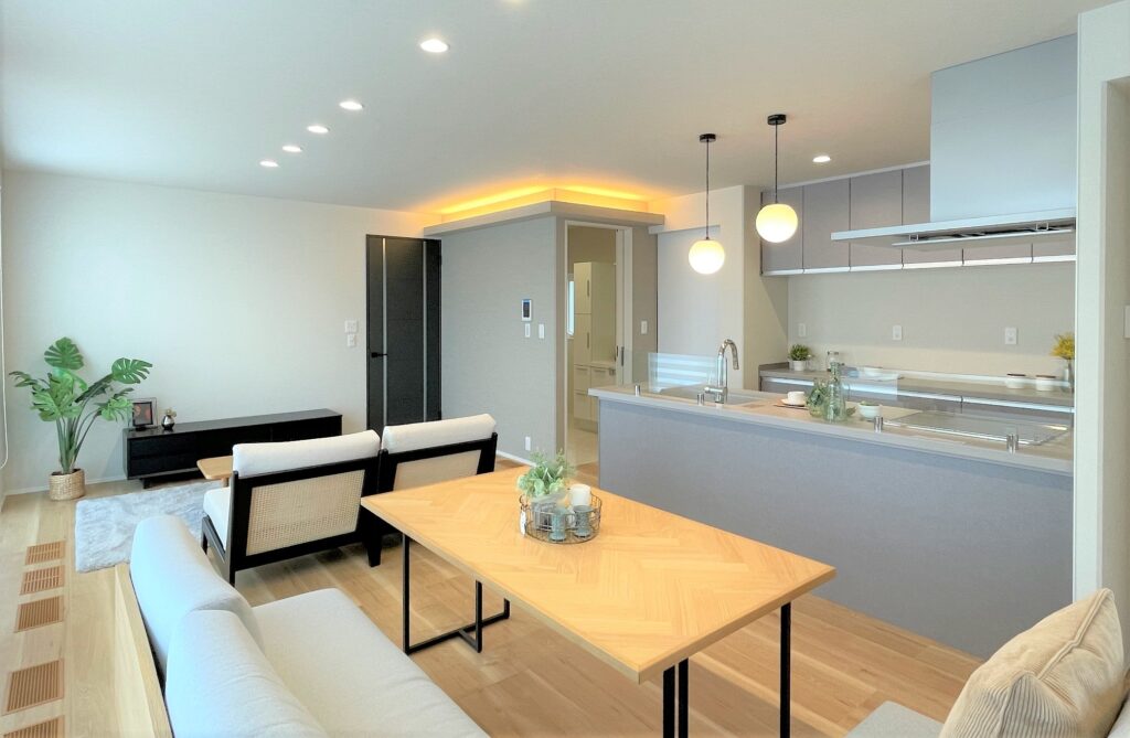 吉敷中東4号地内観