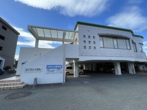 よしもと小児科医院まで約1,320ｍ～1,340ｍ（徒歩17分）