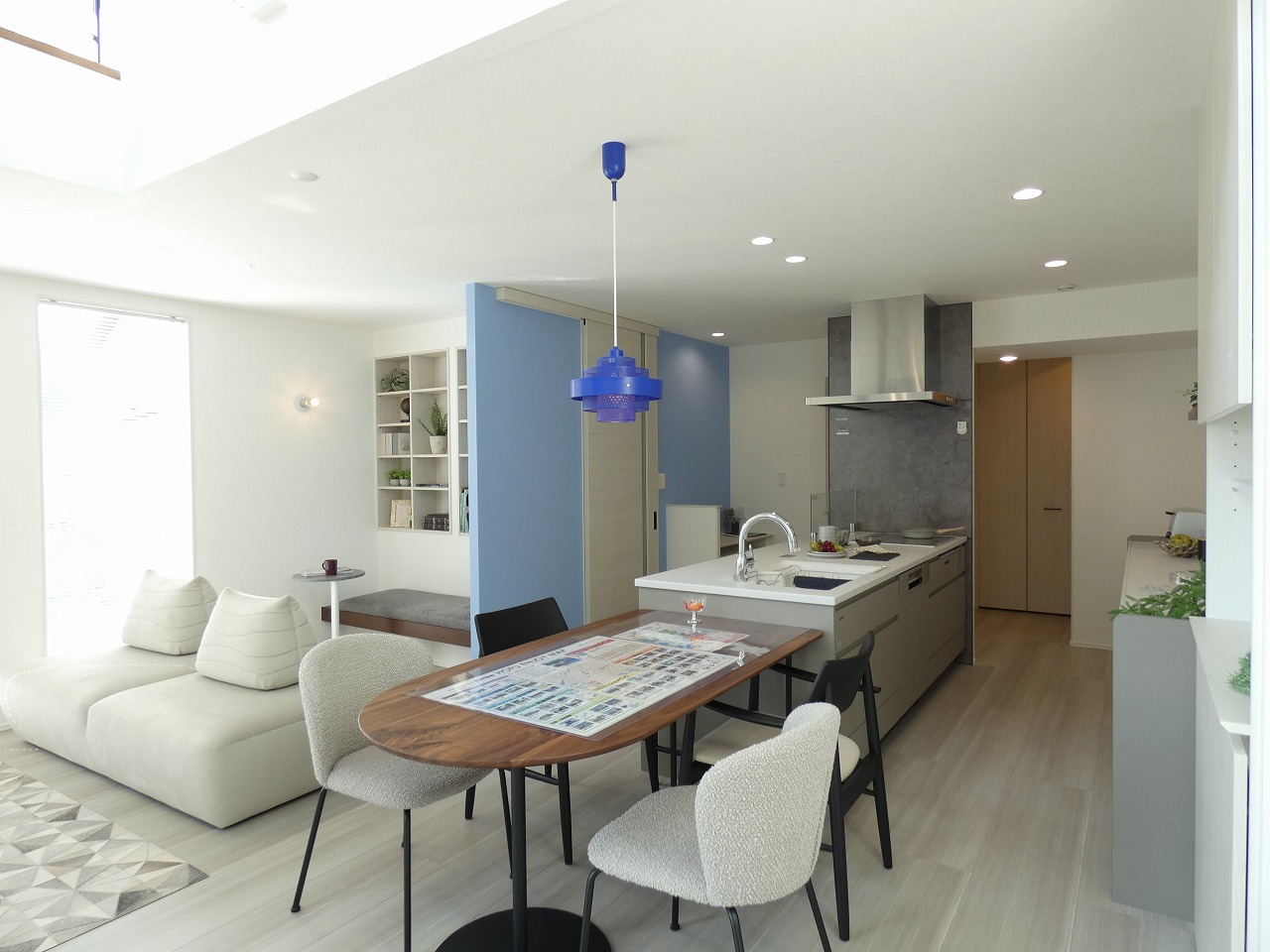 横並びのダイニングです。（2025.11撮影）