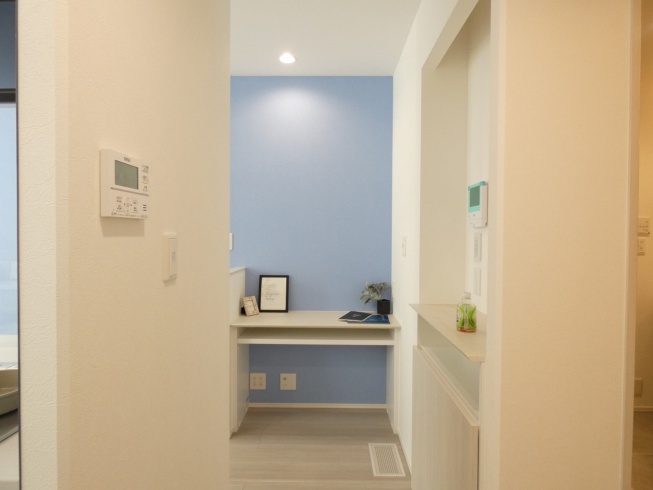 カウンターを設置しました。（2025.11撮影）