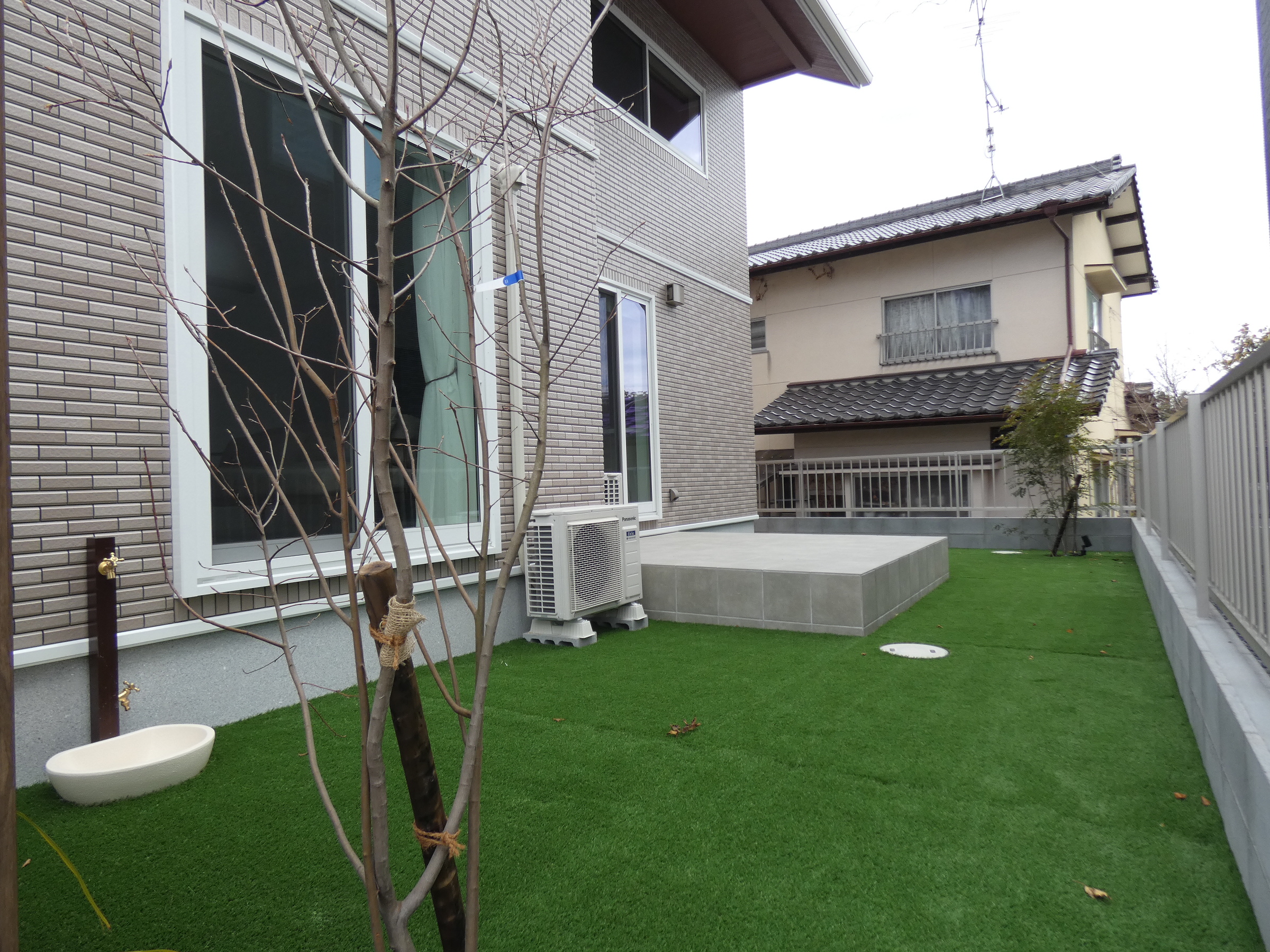 多目的に使えるお庭です！（2026.3撮影）