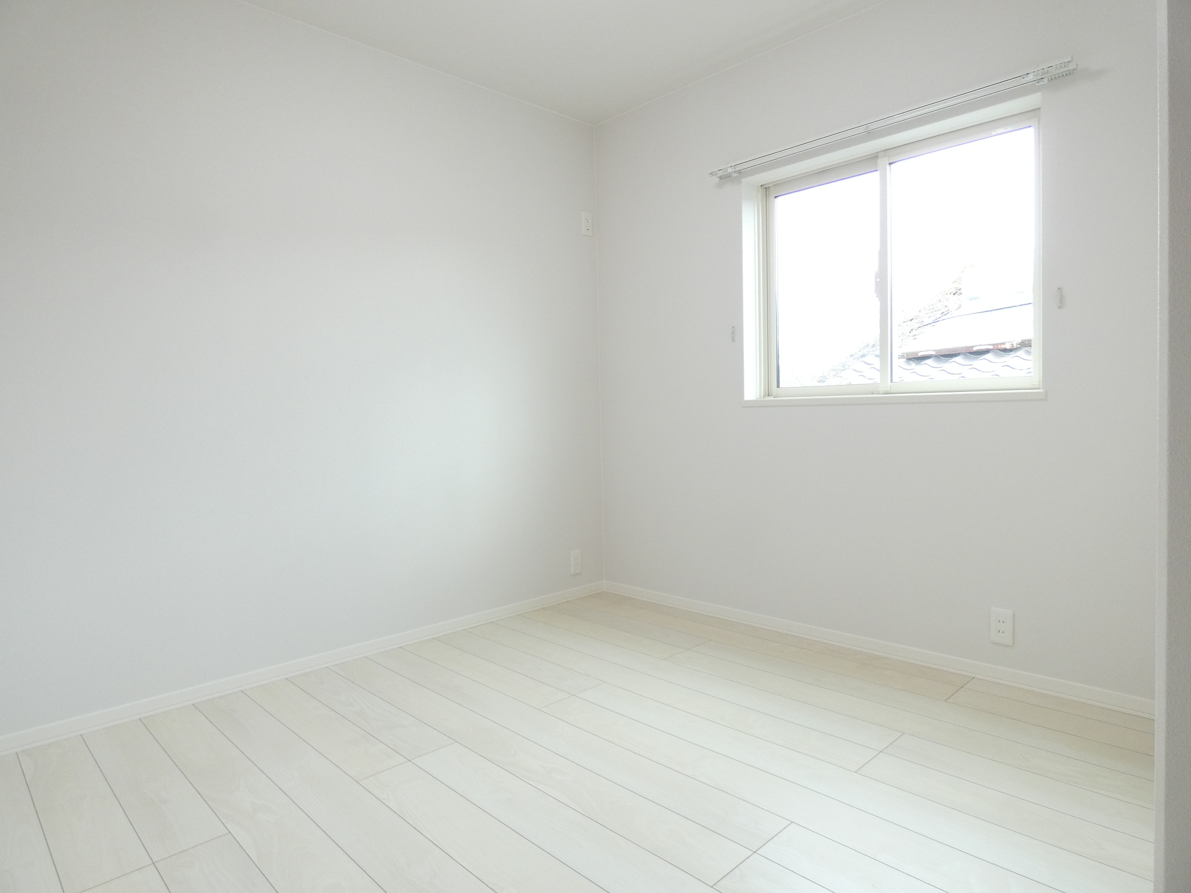 明るい洋室です！（2026.3撮影）