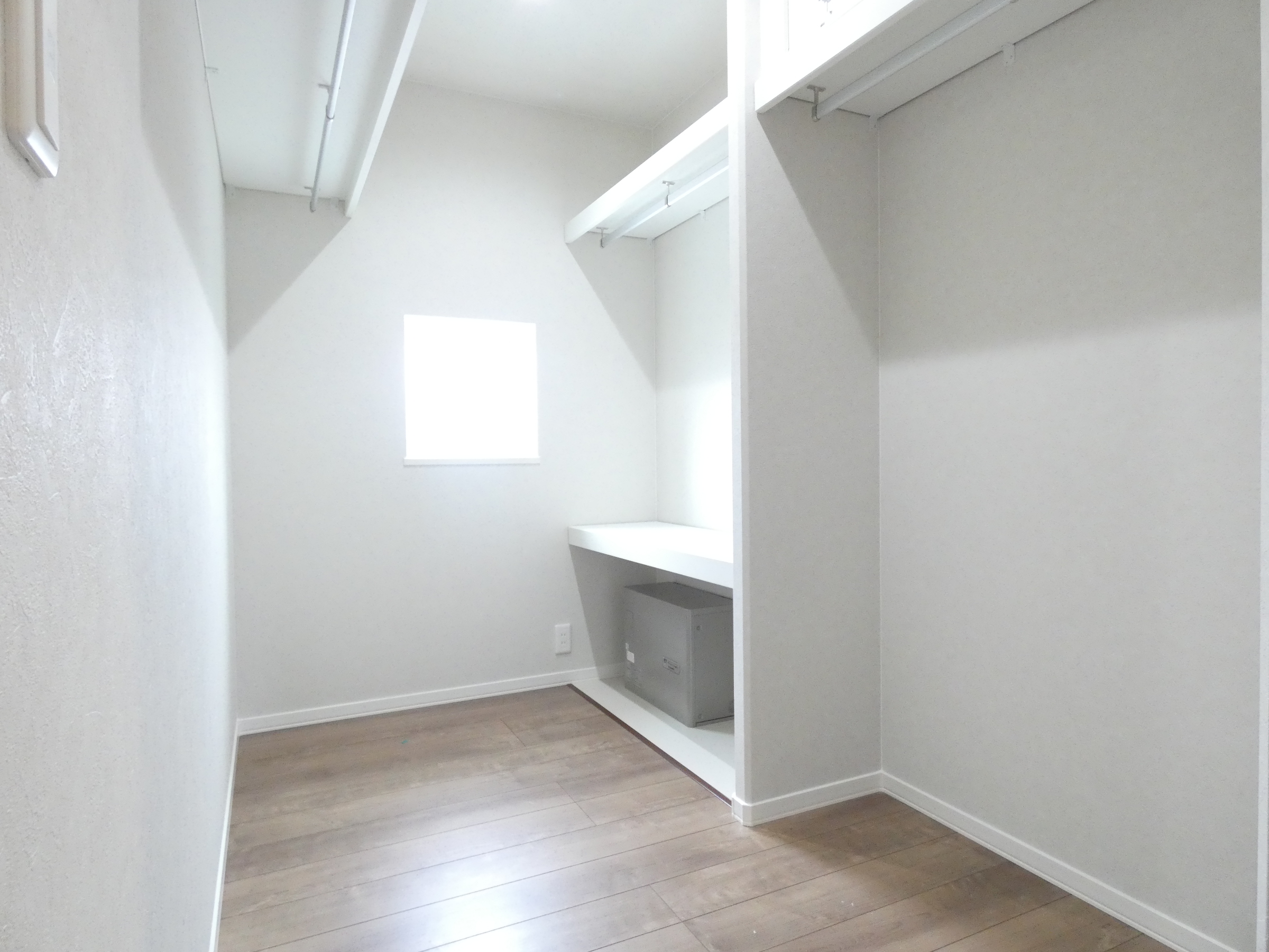 広々ウォークインクローゼット（2026.3撮影）