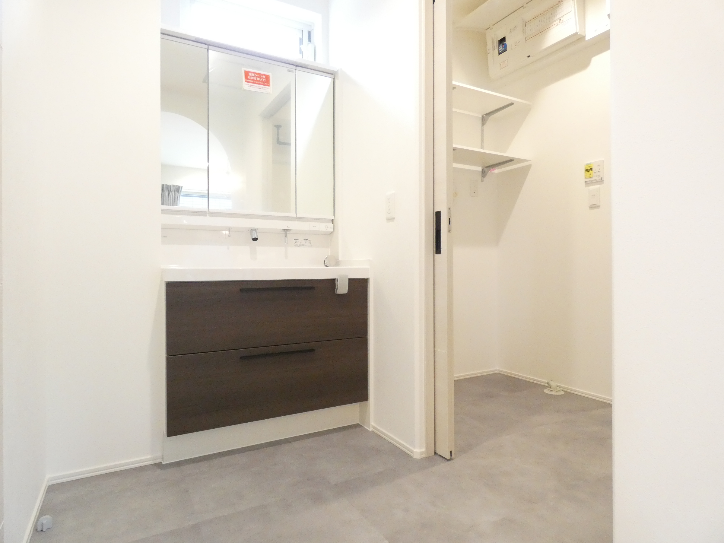 洗面と脱衣室はわかれています！（2026.3撮影）