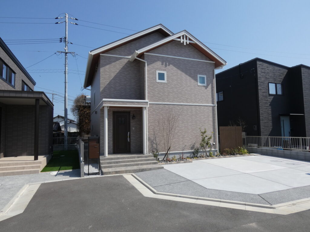 牛野谷4号地外観