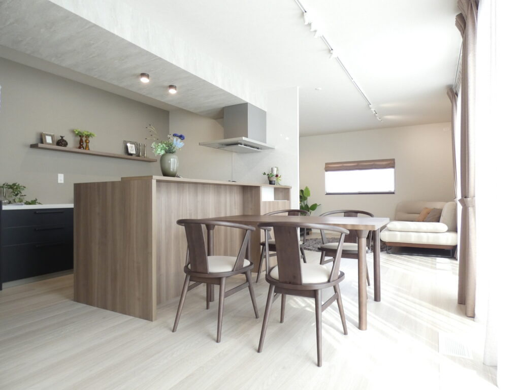 石が口2号地内観