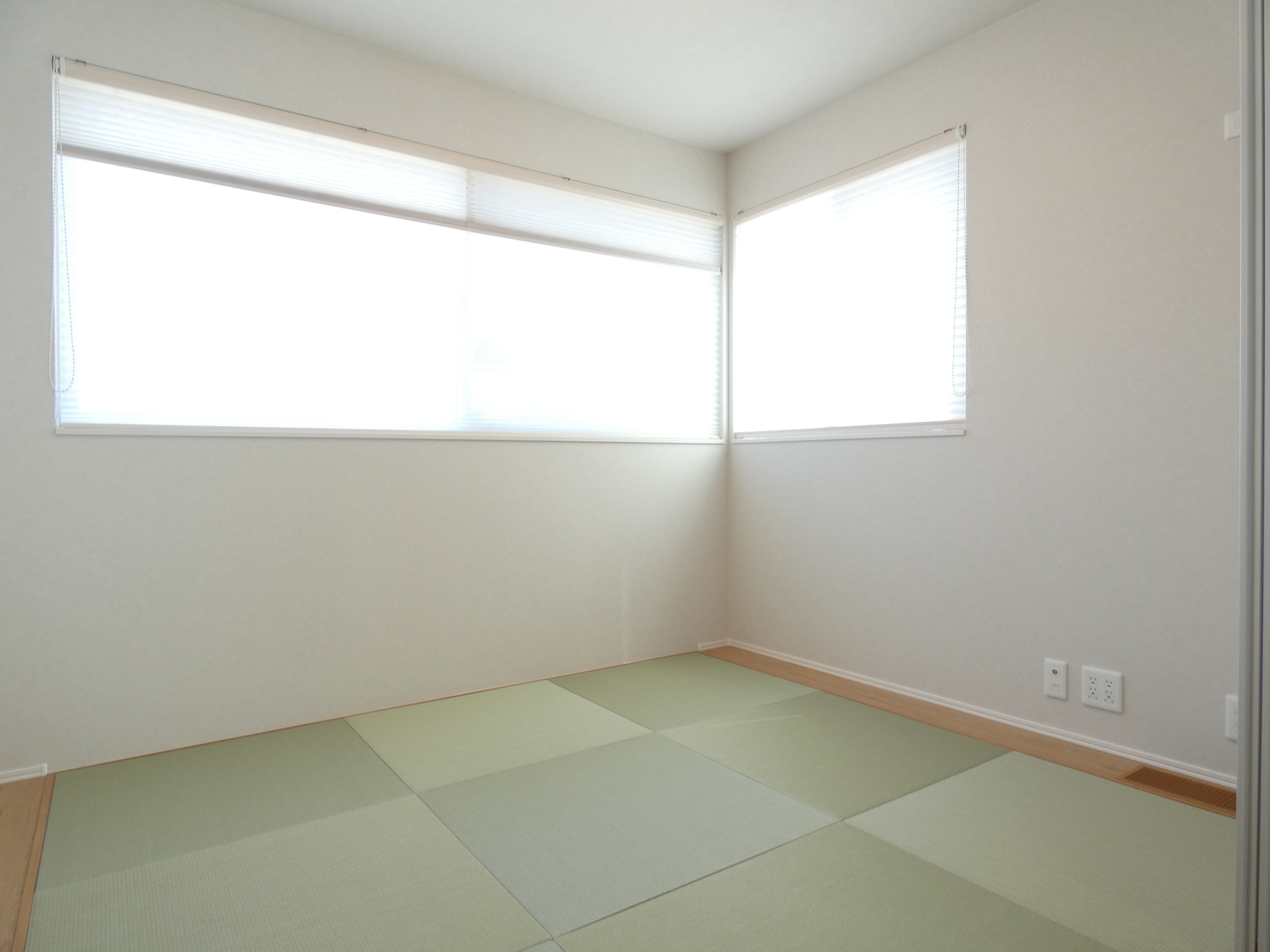 LDK隣接の和室は、お昼寝や趣味の空間（2026.4撮影）