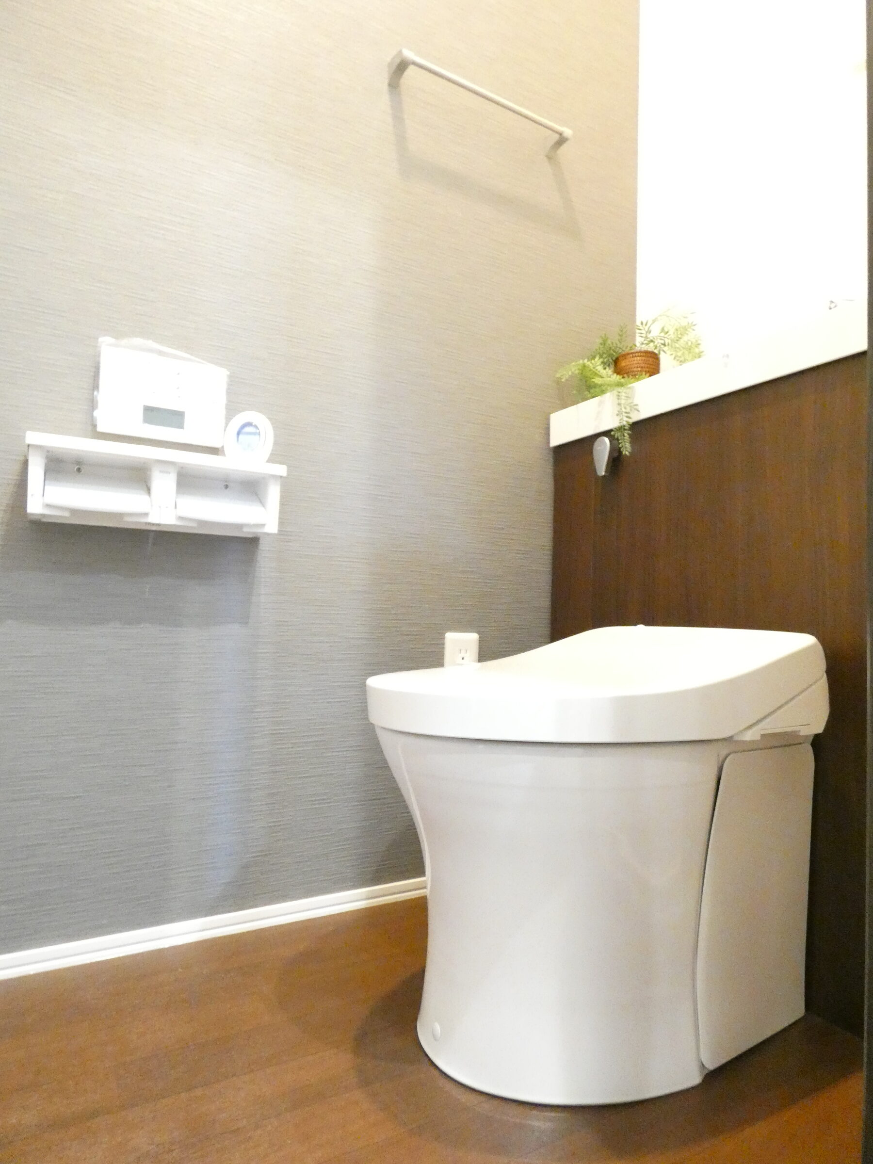 落ち着いた雰囲気のトイレです。（2026.4撮影）