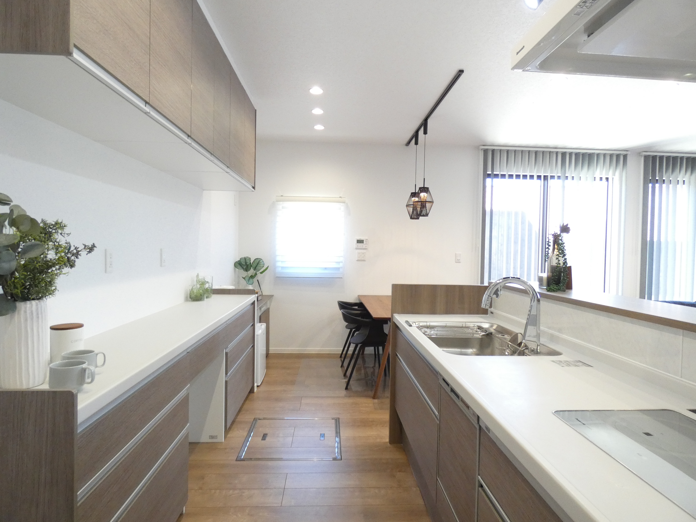 キッチン本体にも収納たっぷりです。（2026.4撮影）