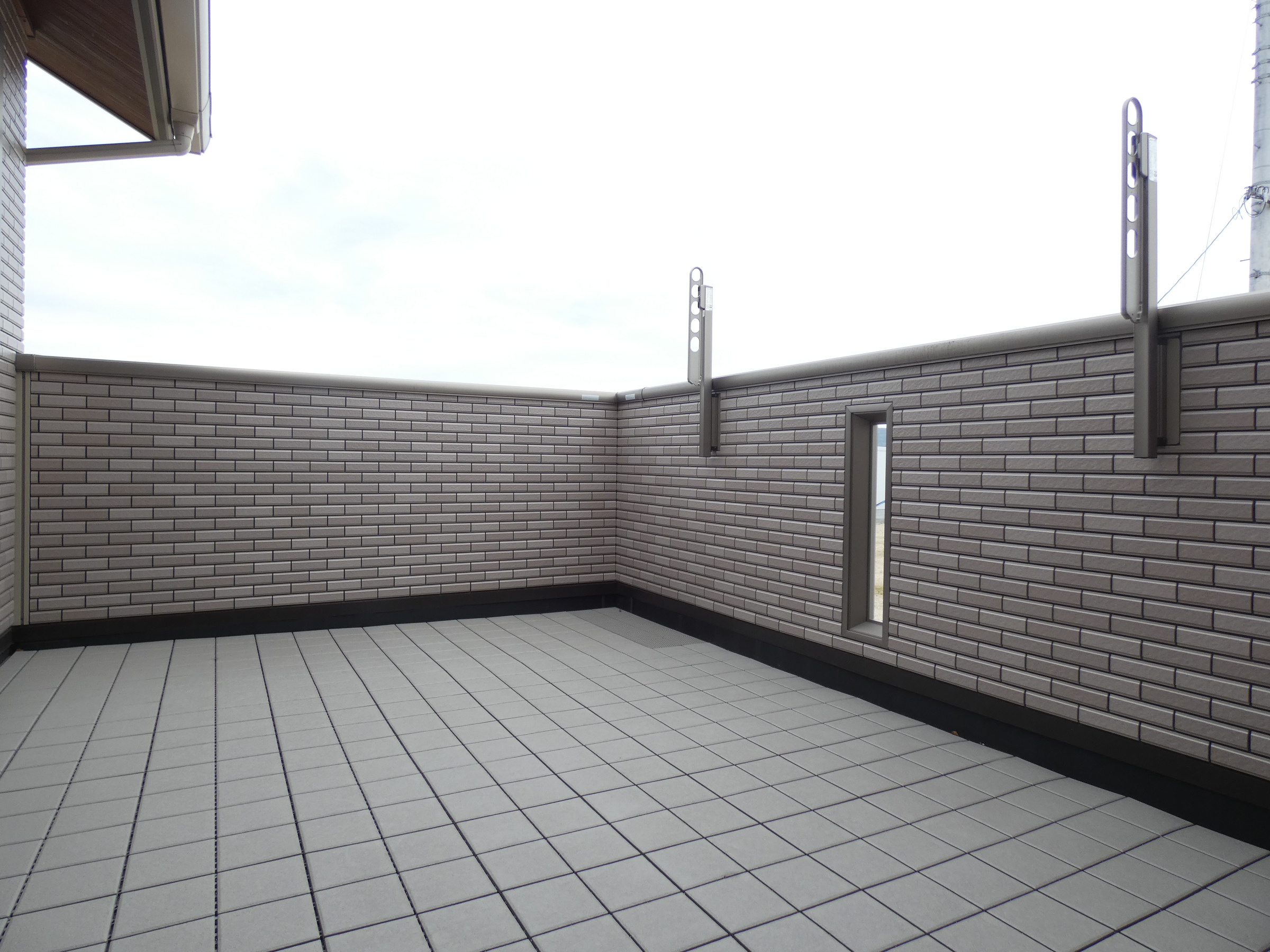 広々としたバルコニーです。（2026.4撮影）