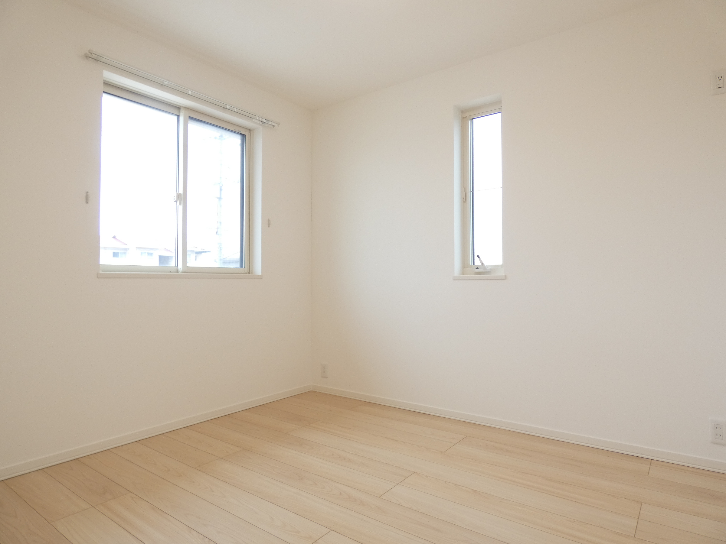 明るい子ども室。（2026.4撮影）