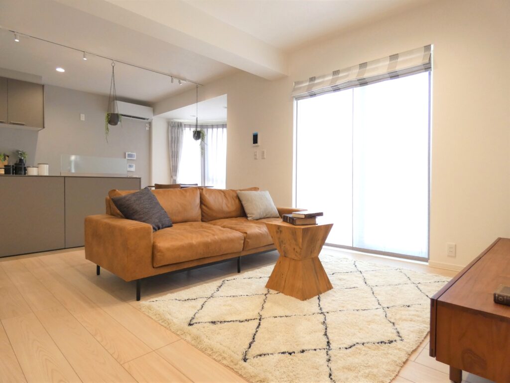 石が口6号地内観