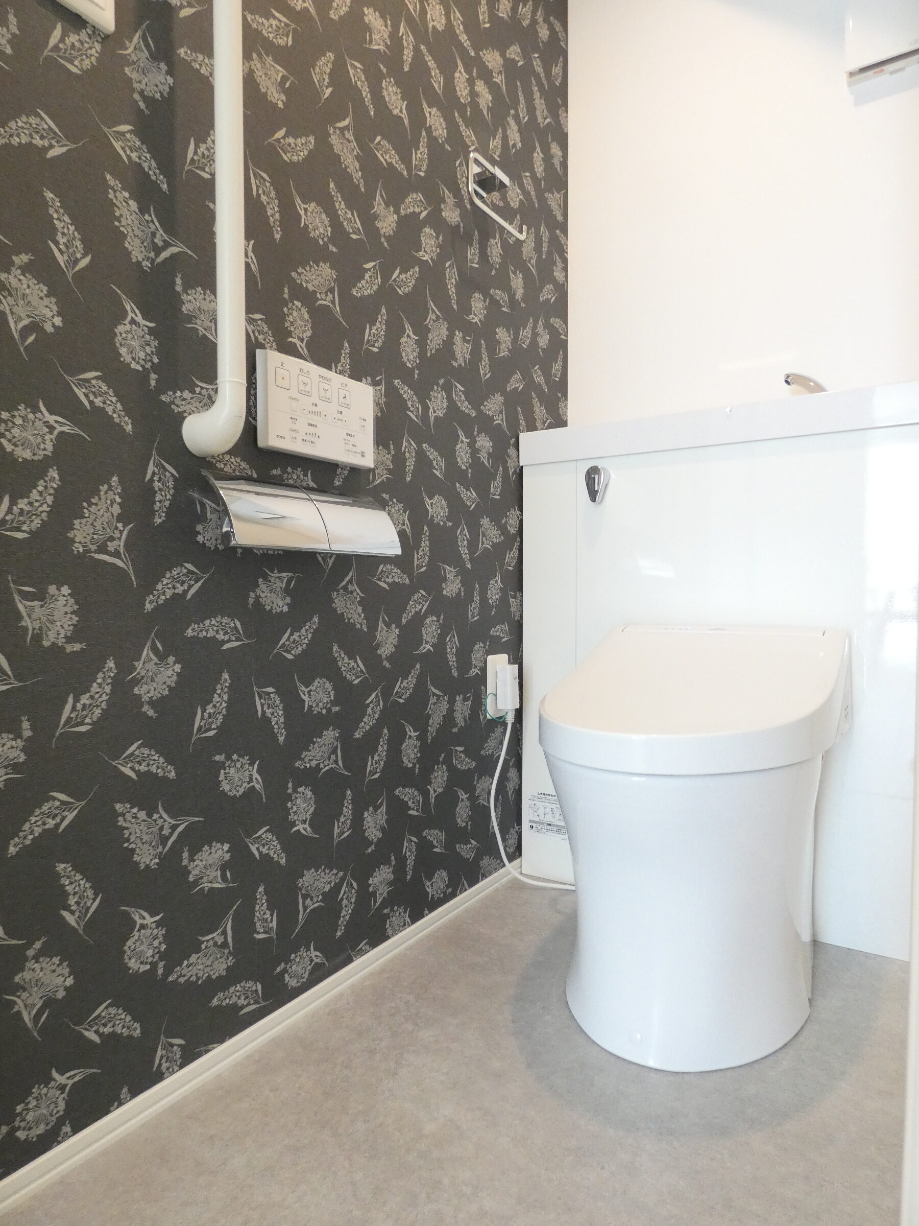 アクセントクロスを施工したトイレ（2026.4撮影）