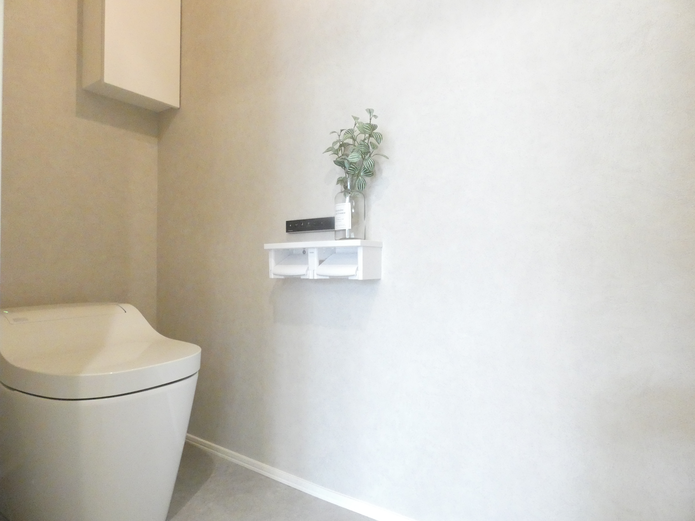 １階はタンクレストイレを採用。（2026.4撮影）