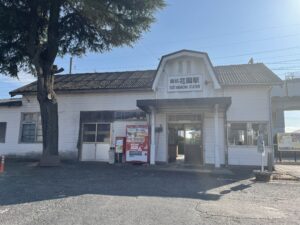 JR岩徳線「周防花岡」駅まで約620m～640m（徒歩約8分）