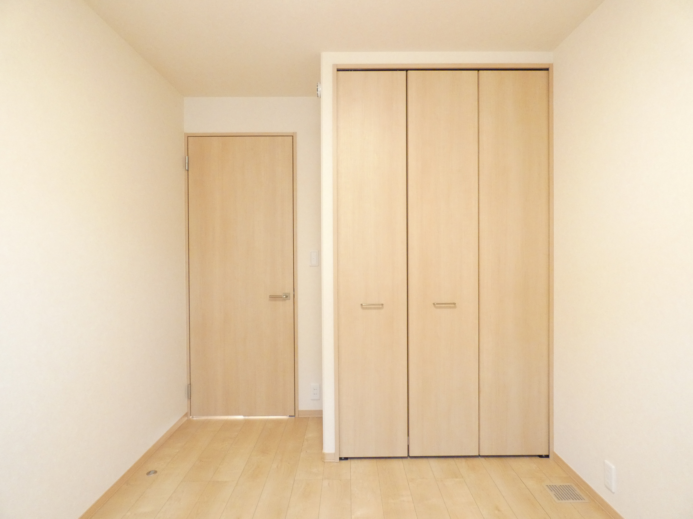 子ども室にも収納たっぷりです。（2026.2撮影）