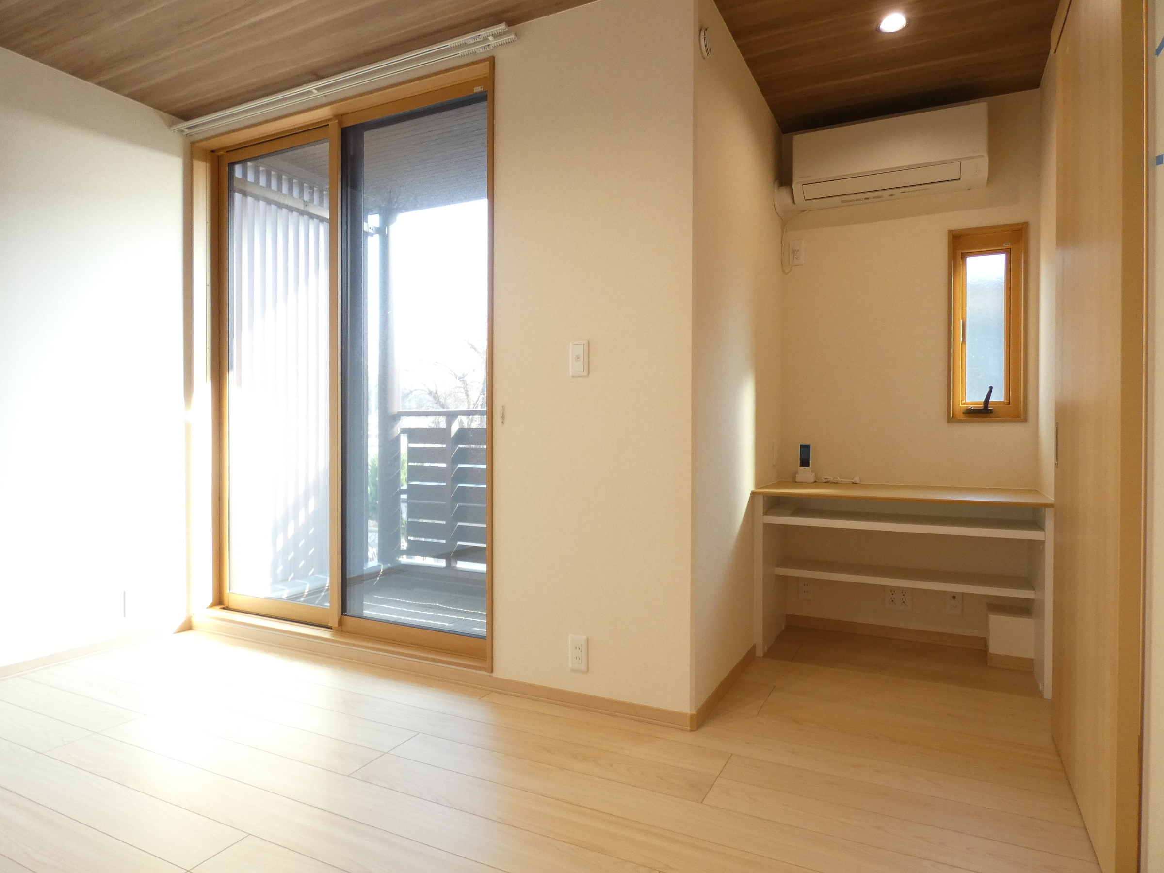 カウンターを設けました。（2026.2撮影）