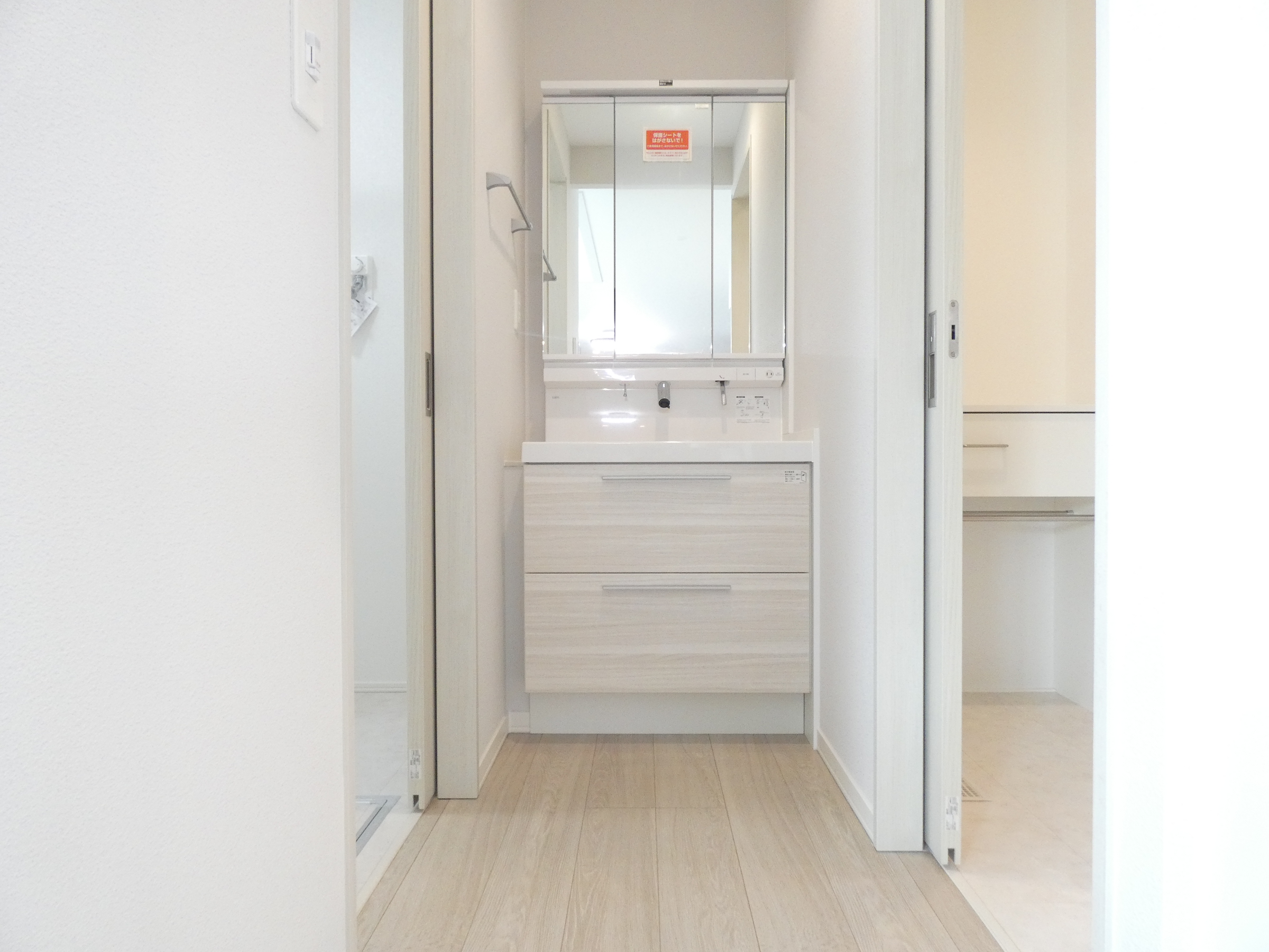 洗面コーナーは脱衣所と分けました。（2026.4撮影）