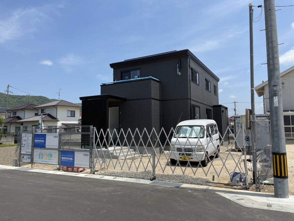 岡山市中区国府市場Ⅱ1号地（SmartPowerStation FX Urban）「建築中：6月完成予定」