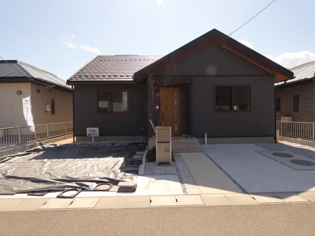 伊佐江18号地外観