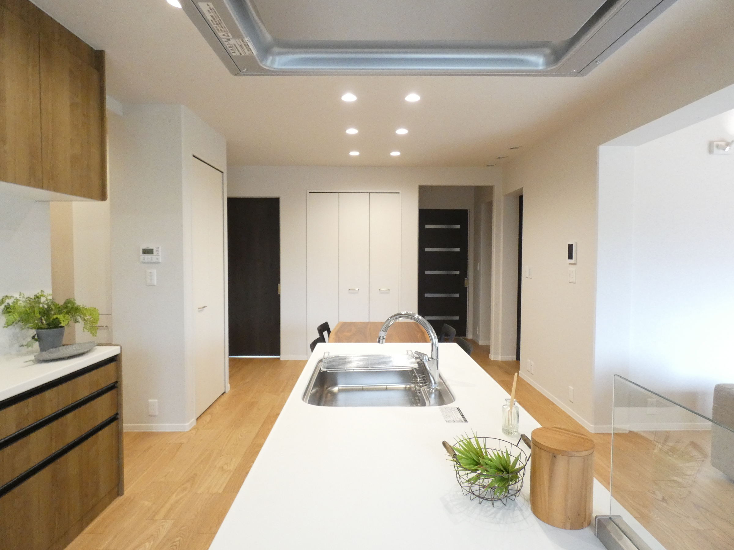 センサー水栓を採用しました。（2026.4撮影）