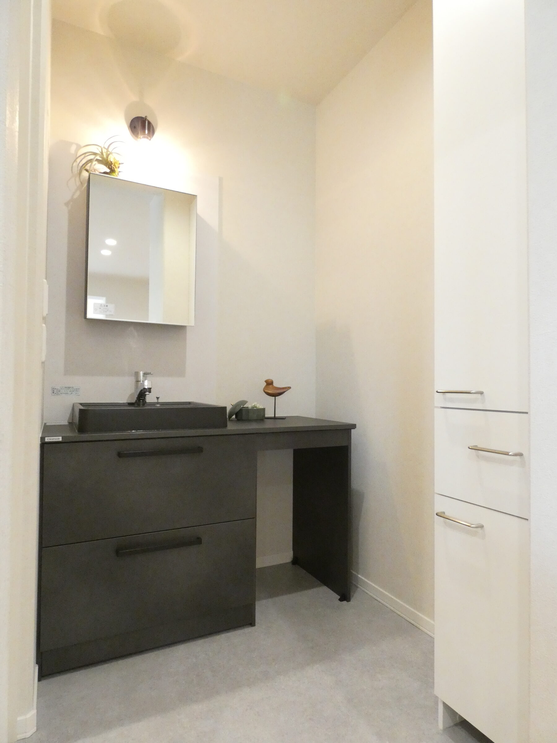 デザイン性も実用性もこだわりの洗面台（2026.4撮影）