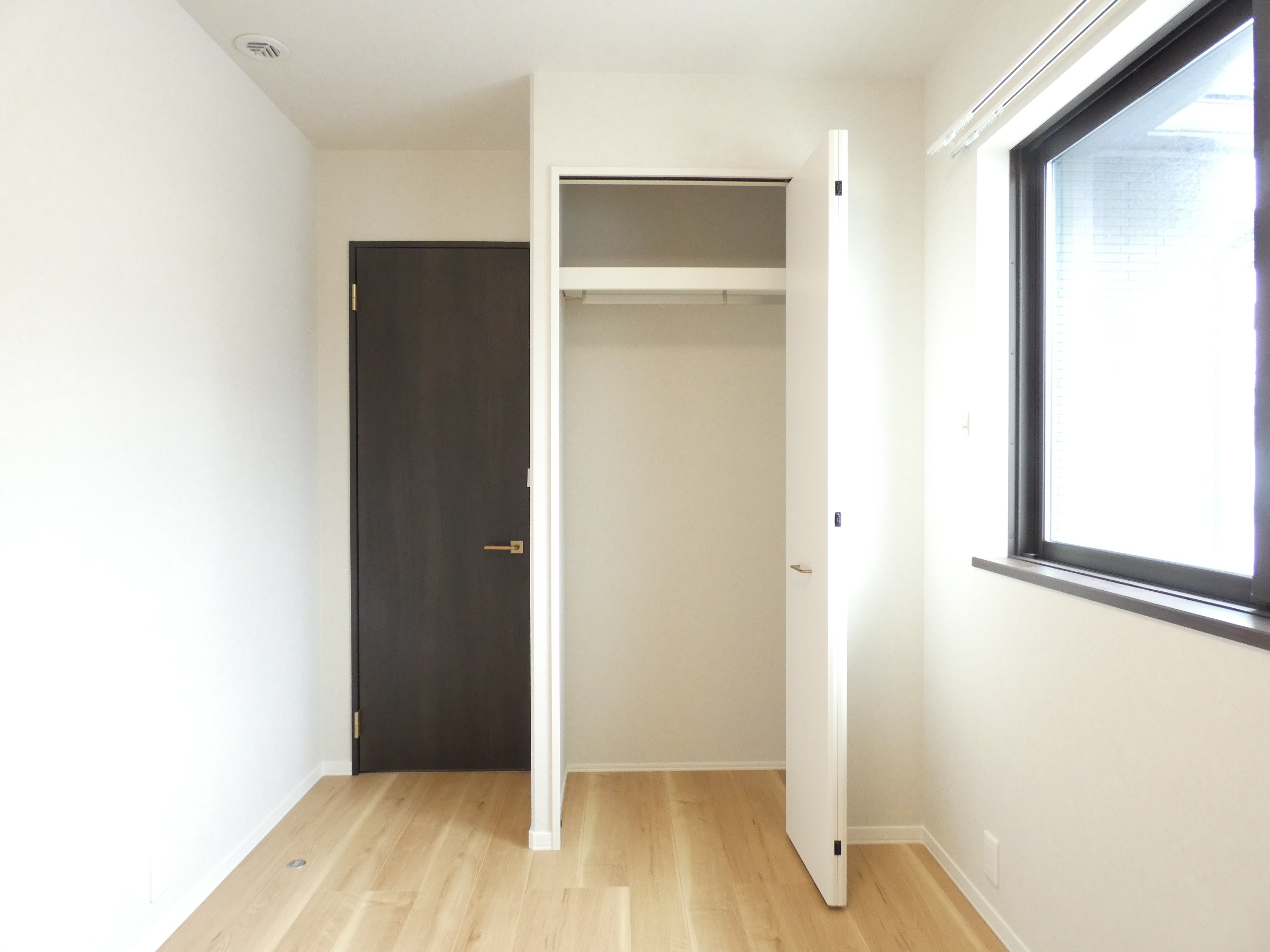 定一収納で自然と片付く子ども部屋です。（2026.4撮影）