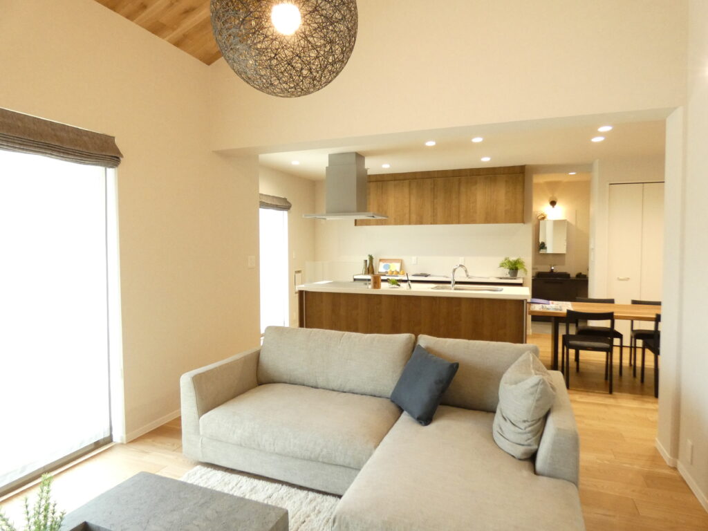 伊佐江18号地内観