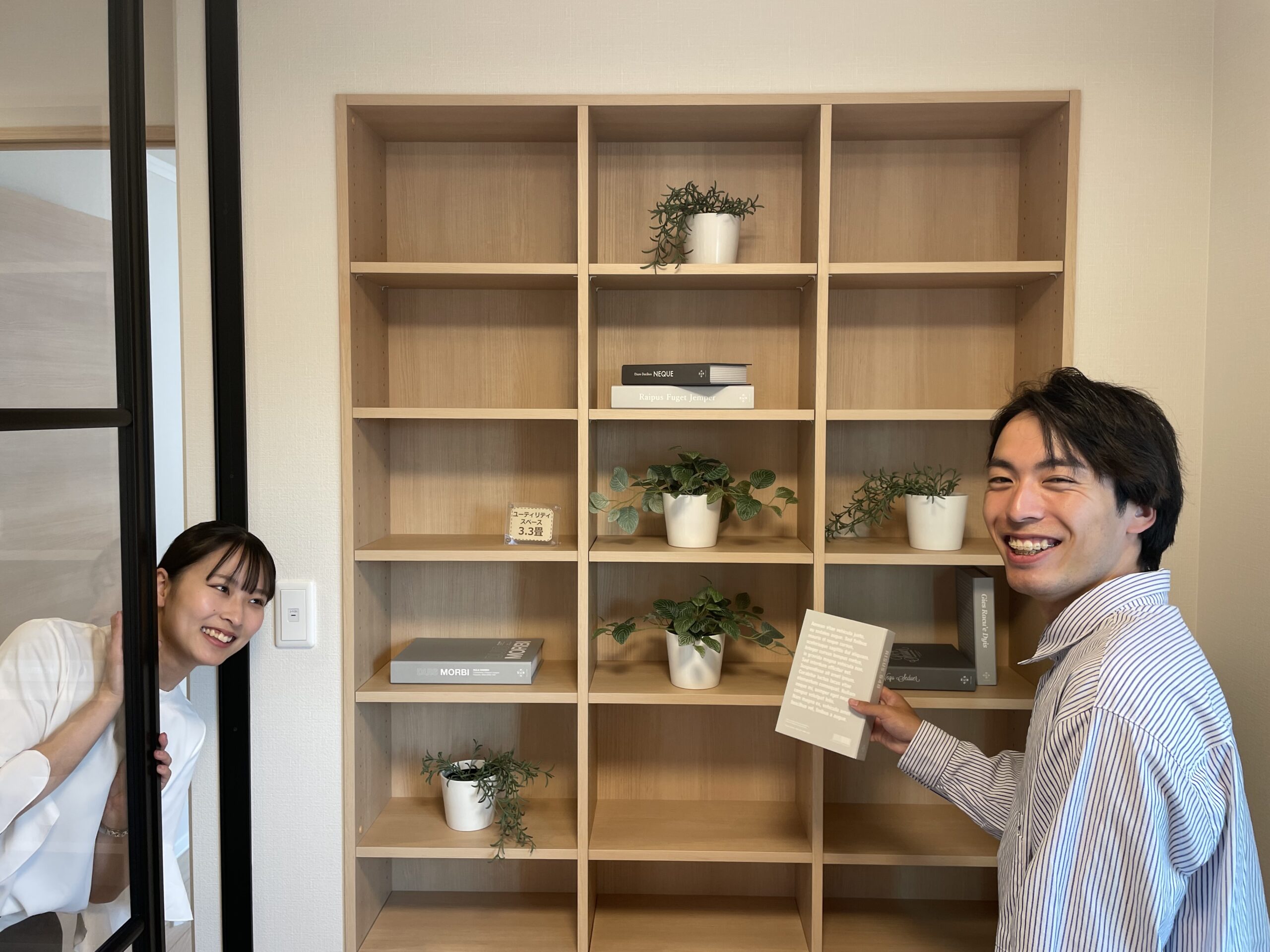 2階ユーティリティールームです。書斎など多目的に使えます！