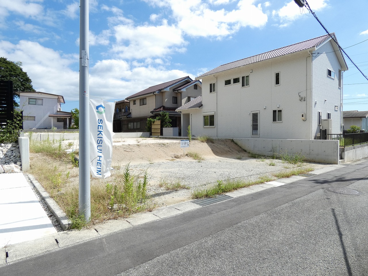 安心安全のセキスイハイムの分譲地です。