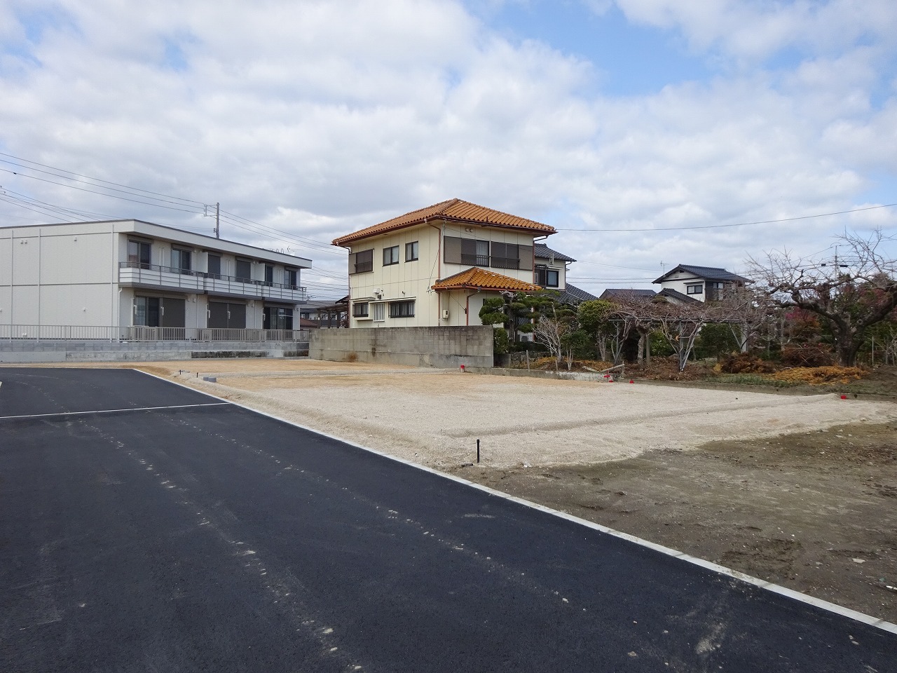 3区画分譲中です。