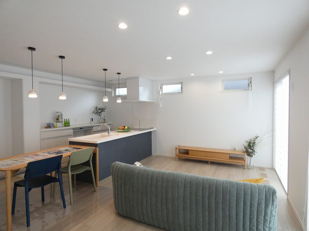 宇部中村10号地内観