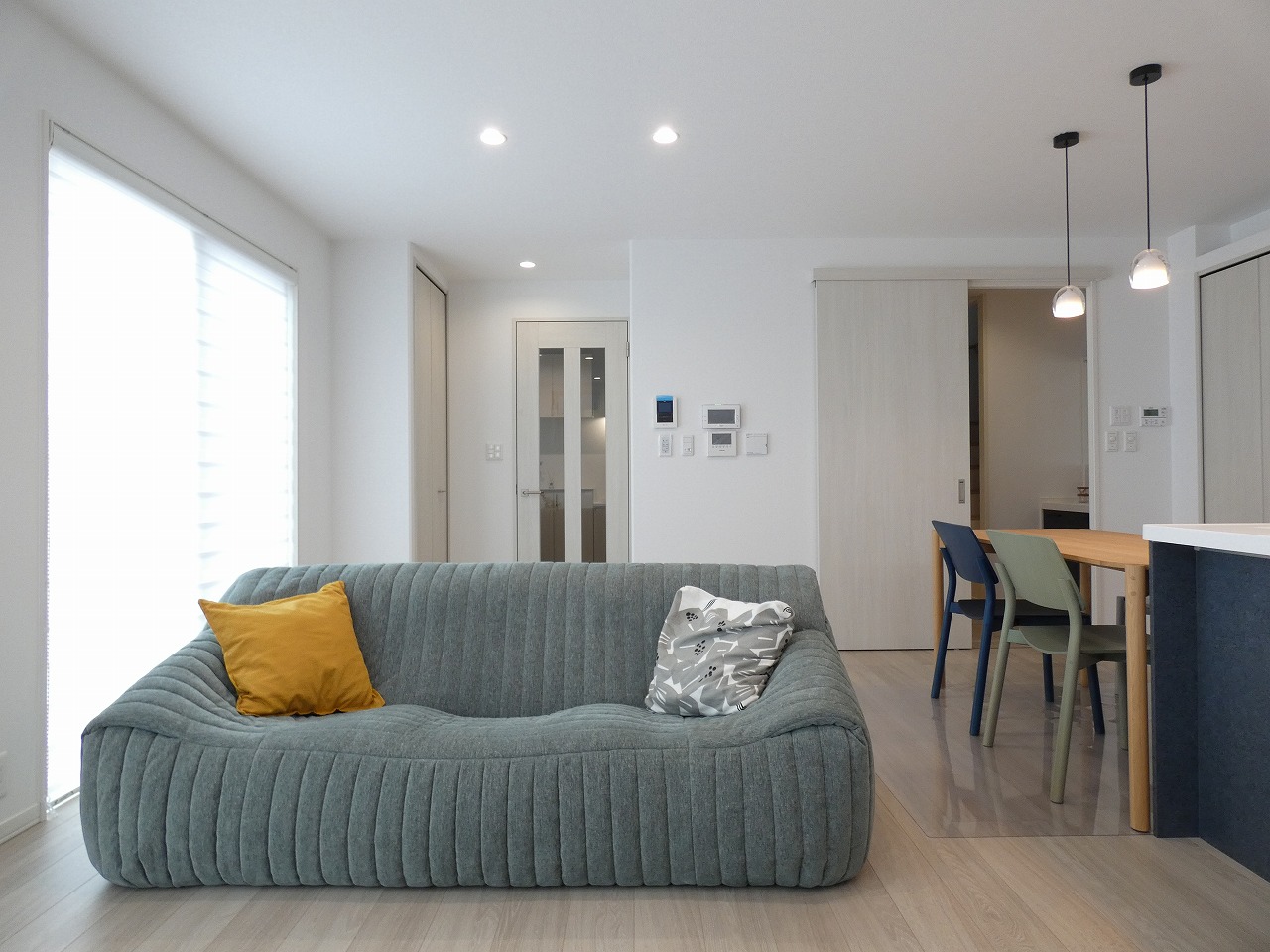 明るいリビングです。（2025.11撮影）