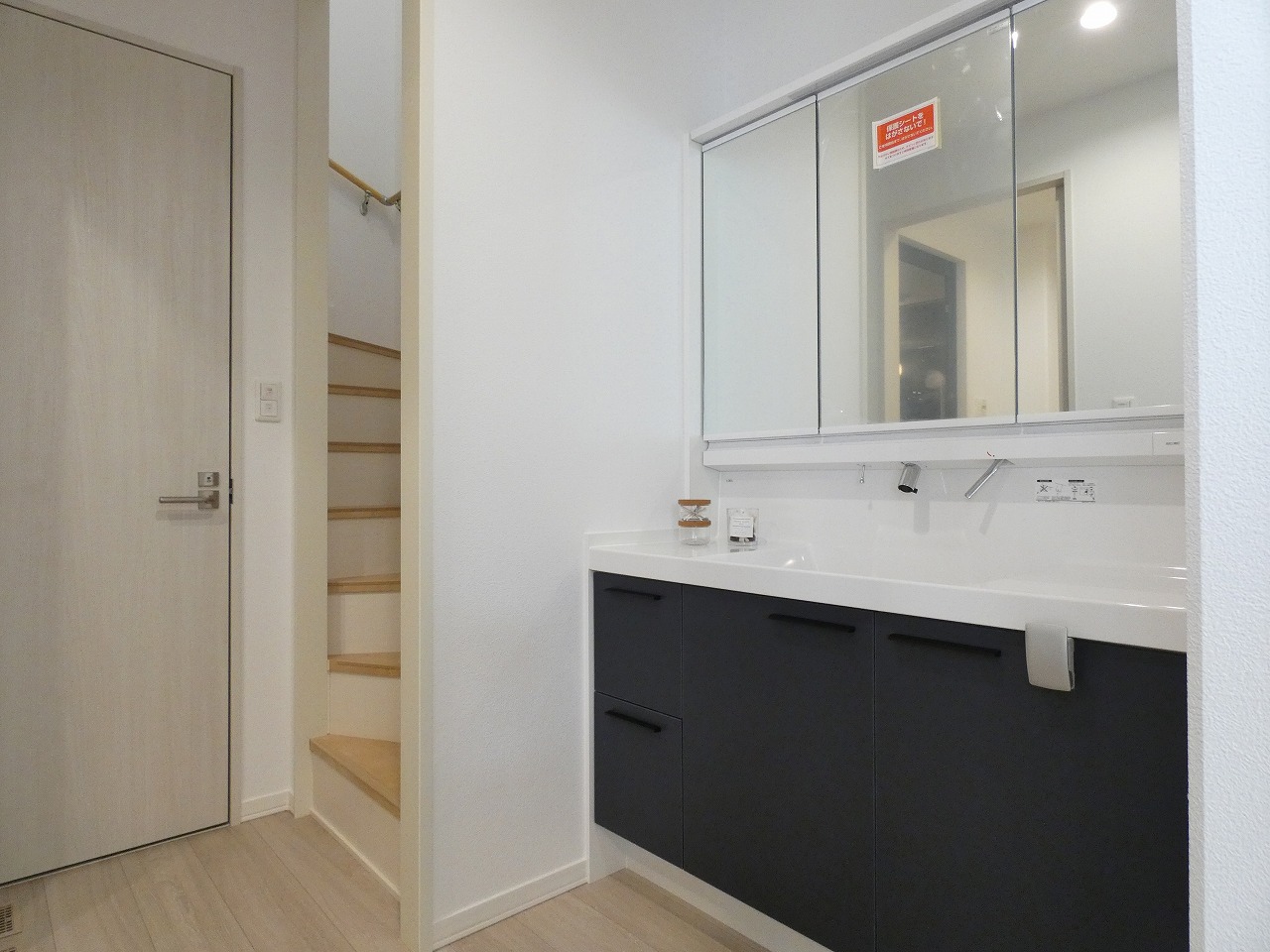 広々とした洗面台です。（2025.11撮影）